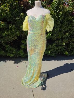 Faeriesty Off Shoulder Sequin Mermaid Gown Women's XL Yellow Holographic
